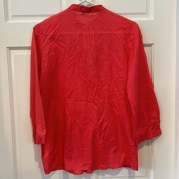 Theory 100% cotton pleaded tuck front coral tunic blouse, size medium - Picture 7 of 10